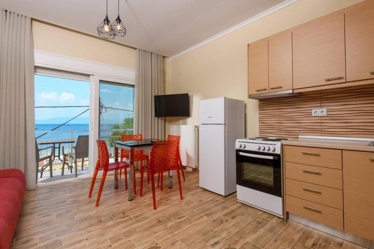Fani'S Beach House Лименас Екстериор снимка